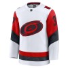 Män Ishockey Carolina Hurricanes tröja Fanatics Premium Andrei Svechnikov 2025-26 Vit Borta
