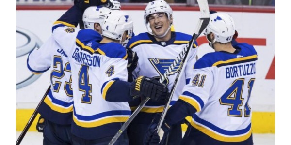 Brodziak hjälper St Louis Blues slå Canucks